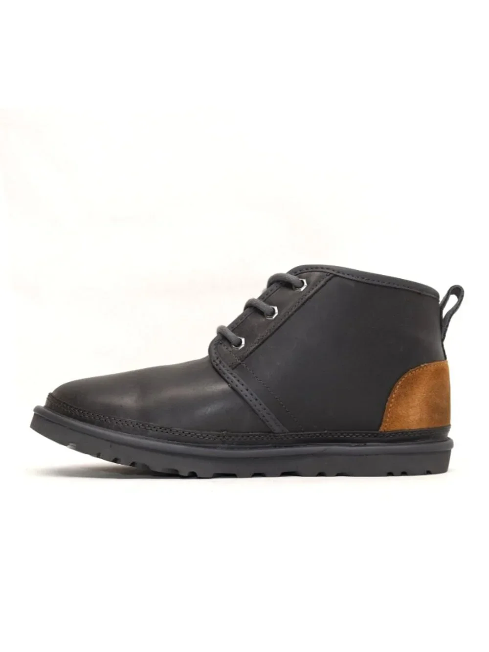 New! UGG Men's Neumel Era Boot Black Leather Size 8 DD532 1171111